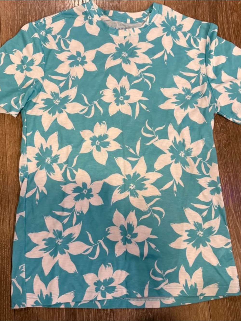 Men’s Apt. 9 Teal and White Floral Short Sleeve Tee - Small Slim fit
